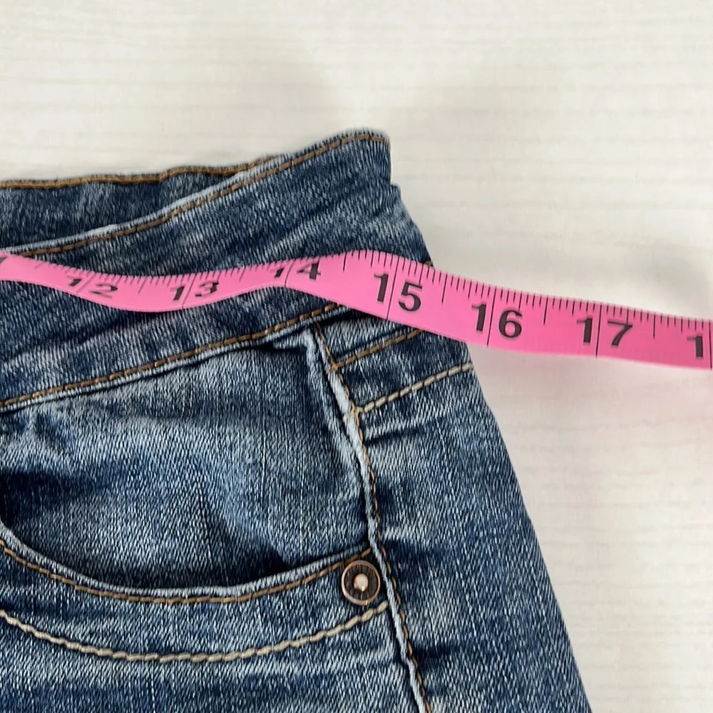 Cest TOI Women's Jean Shorts Dark Wash Siz M - Picture 7 of 9